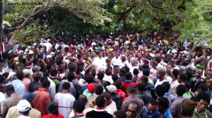 Celebration of Irreecha Oromoo 2014 (6408 according to Oromo Calendar). 5th October 2014, Horaa Harsadii, Bishoftu, Oromia. Suura5