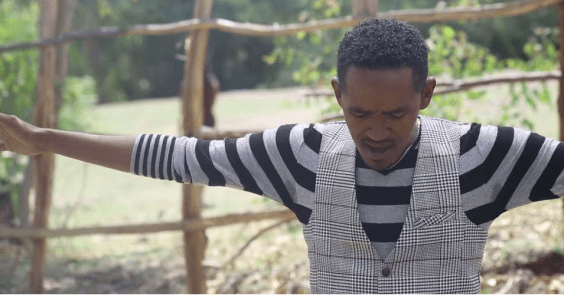 Hacaaluu Hundessa, Oromo culture music video maalan jira picture30