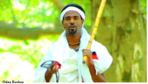 Ayyaanoo Bariisoo (Jiillicha), Odaa Roobaa [New Oromo Music – Oct. 2015]