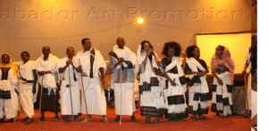 Tokkumaa Artiistoo Dubartoota Oromoo 31 Onkoloolessa 31 bara 2015 @Finfinnee, Oromoota Raayyaa waliin