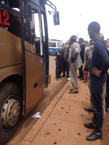 Otobisii wayyaanee golden jedhamtu Naqamtetti caccabsani. Waxabajji 8 bara 2016