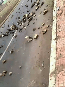 Residents protesting government plan to demolish their houses in Hanna Furi, Finfinnee, 29 June 2016