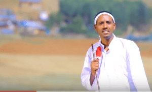 Nice Oromo pictures from Shukri Jamal's music, Bullo Boshee. p3