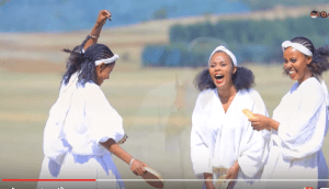 Nice Oromo pictures from Shukri Jamal's music, Bullo Boshee. p6