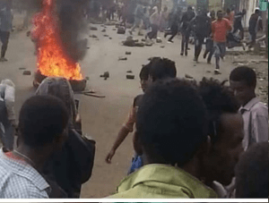 #AmharaProtests, Road blockage against TPLF Agazi