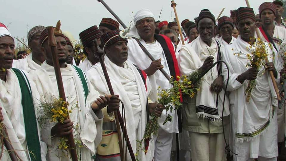 irreecha Malkaa Soorii, Iluu Abbaa Booraa, Oromia,  November 2017 with the Abbaa Gadaa Oromoo.png